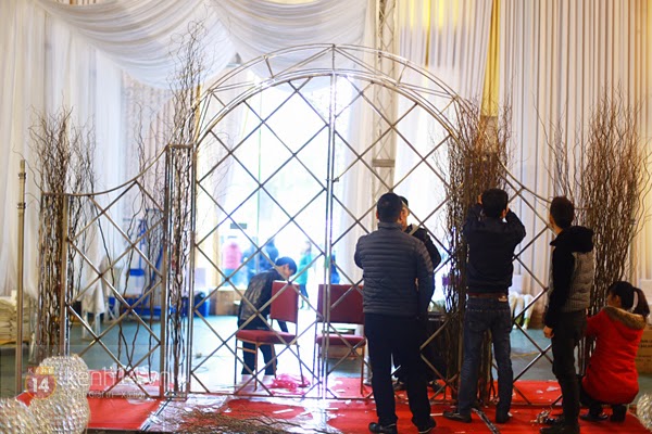 Cận cảnh hội trường đám cưới hoành tráng của Tâm Tít Cận cảnh hội trường đám cưới hoành tráng của Tâm Tít