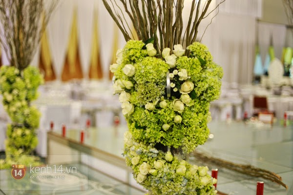 Cận cảnh hội trường đám cưới hoành tráng của Tâm Tít Cận cảnh hội trường đám cưới hoành tráng của Tâm Tít