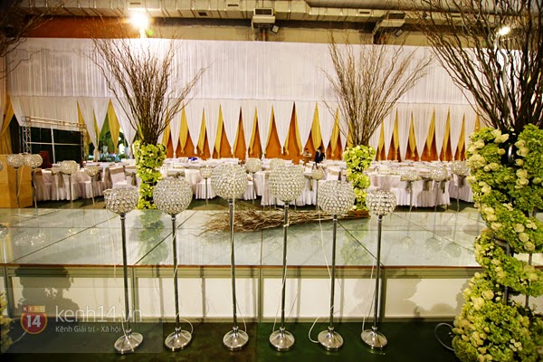 Cận cảnh hội trường đám cưới hoành tráng của Tâm Tít Cận cảnh hội trường đám cưới hoành tráng của Tâm Tít